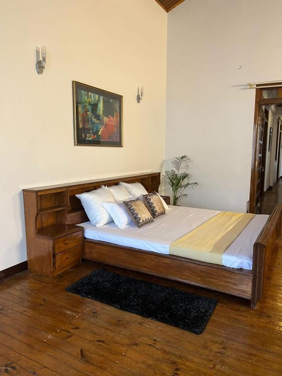 BelleVue Home Stay - Queen Room Met Balkon
