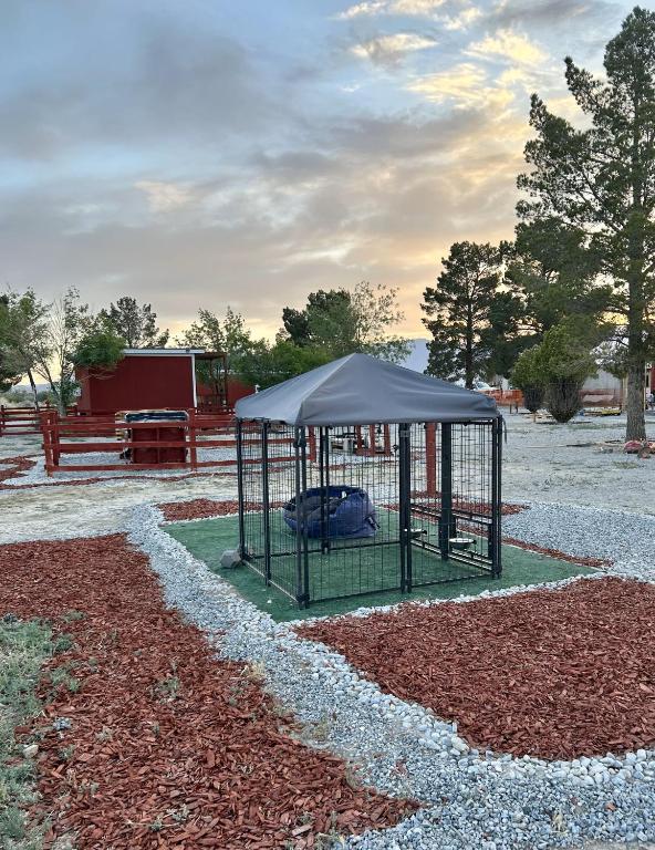 Herní místnost nebo prostor pro děti v ubytování Area 3251 Desert Valley Guest Suite