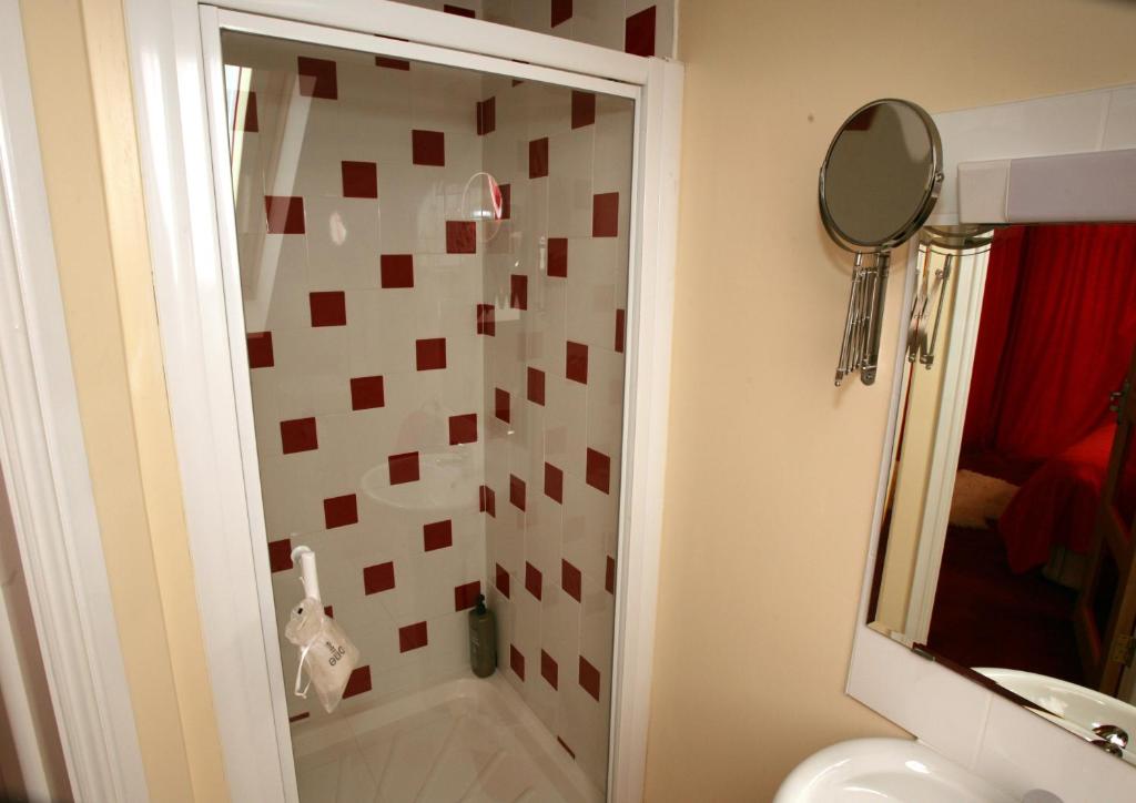 Sona Baile Home Stay - Chambre Double De Luxe