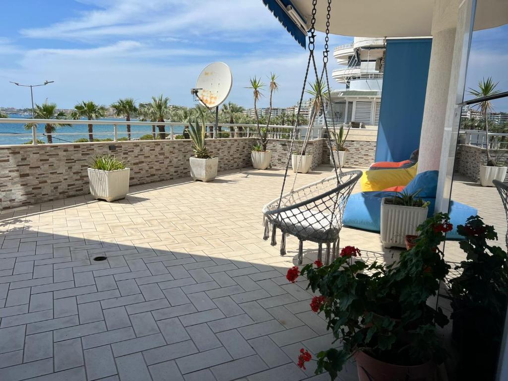 Cactus Coastal: 3-Bedroom Condo - Image 2