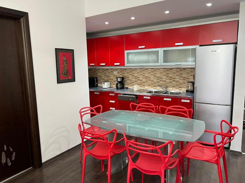 Cactus Coastal: 3-Bedroom Condo - Image 5