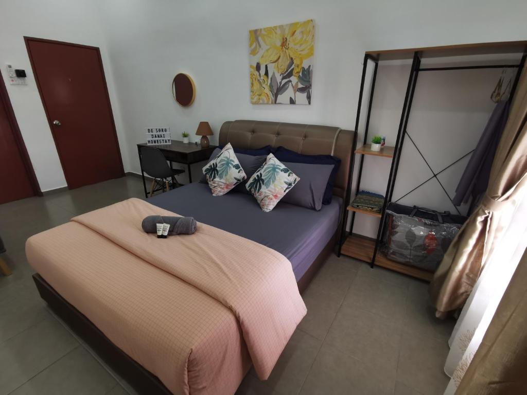 De'Sara Damai Homestay, Kuantan - Three-Bedroom House