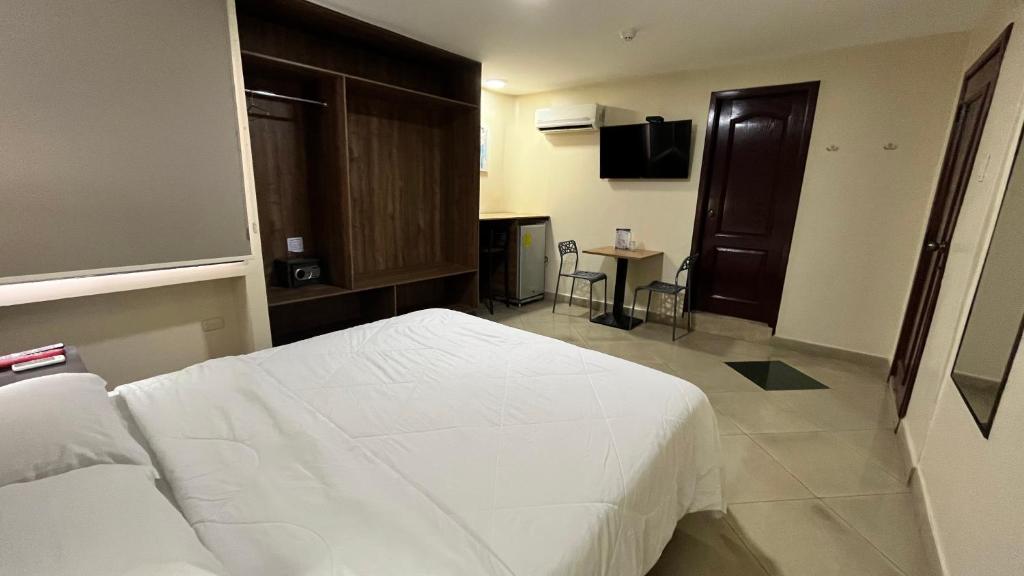 TV a/nebo společenská místnost v ubytování Hotel Varadero Internacional