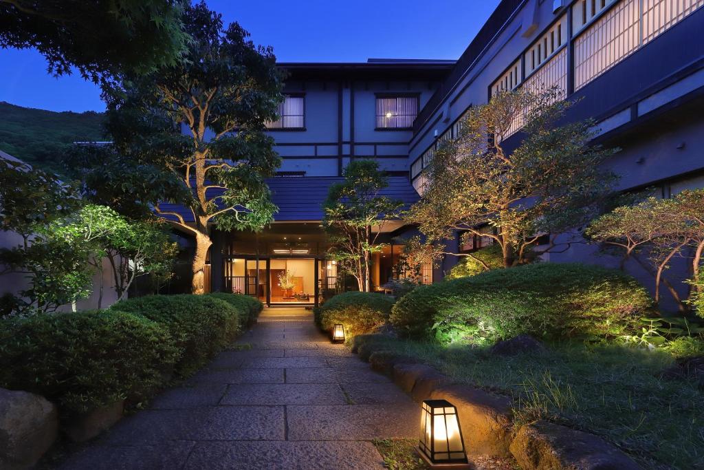 a courtyard with lights in front of a building at Moritaya in Koriyama