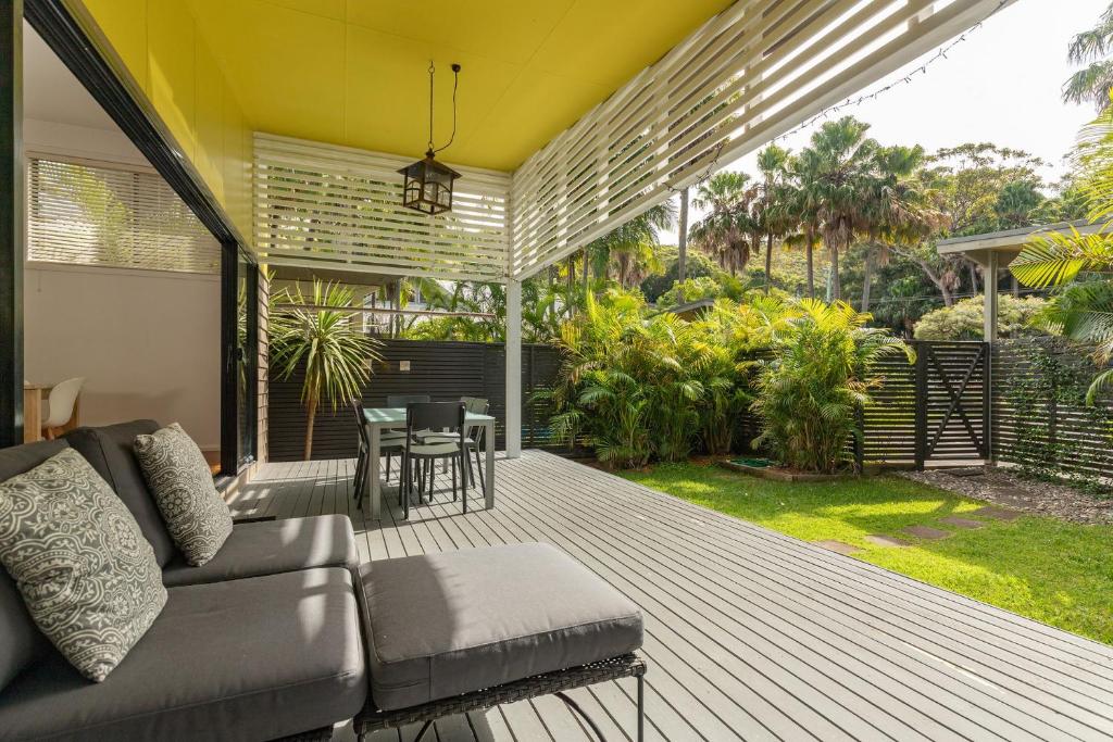 At Lizzie, Elizabeth Beach (updated prices 2024)