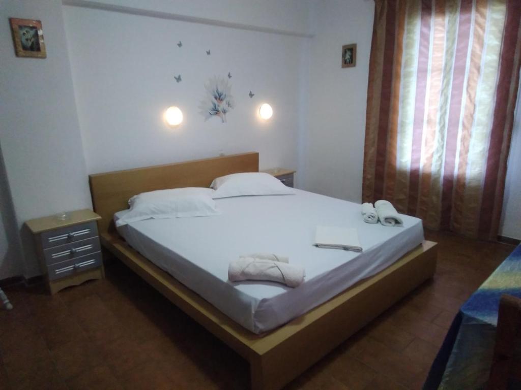 Postel nebo postele na pokoji v ubytování Villa Ourania