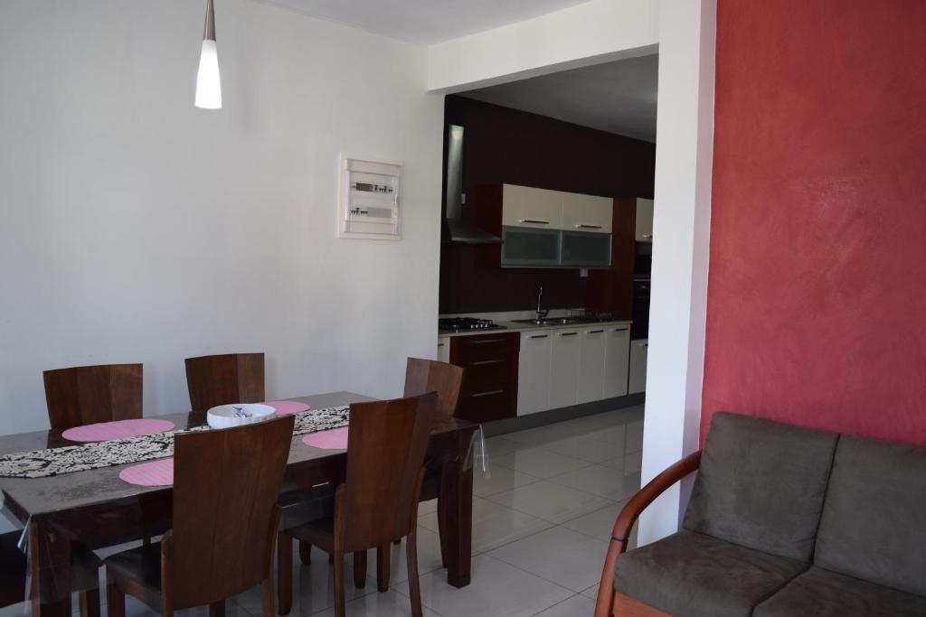 Dapur atau dapur kecil di Lotus Villa