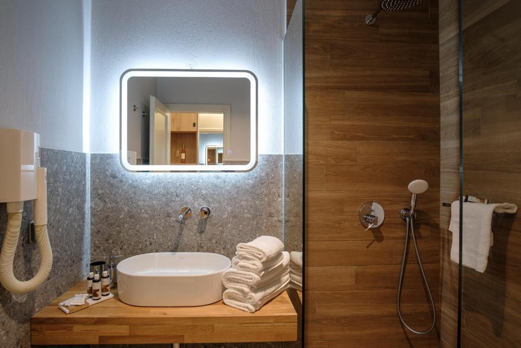 Koupelna v ubytování Bourtzi Hotel