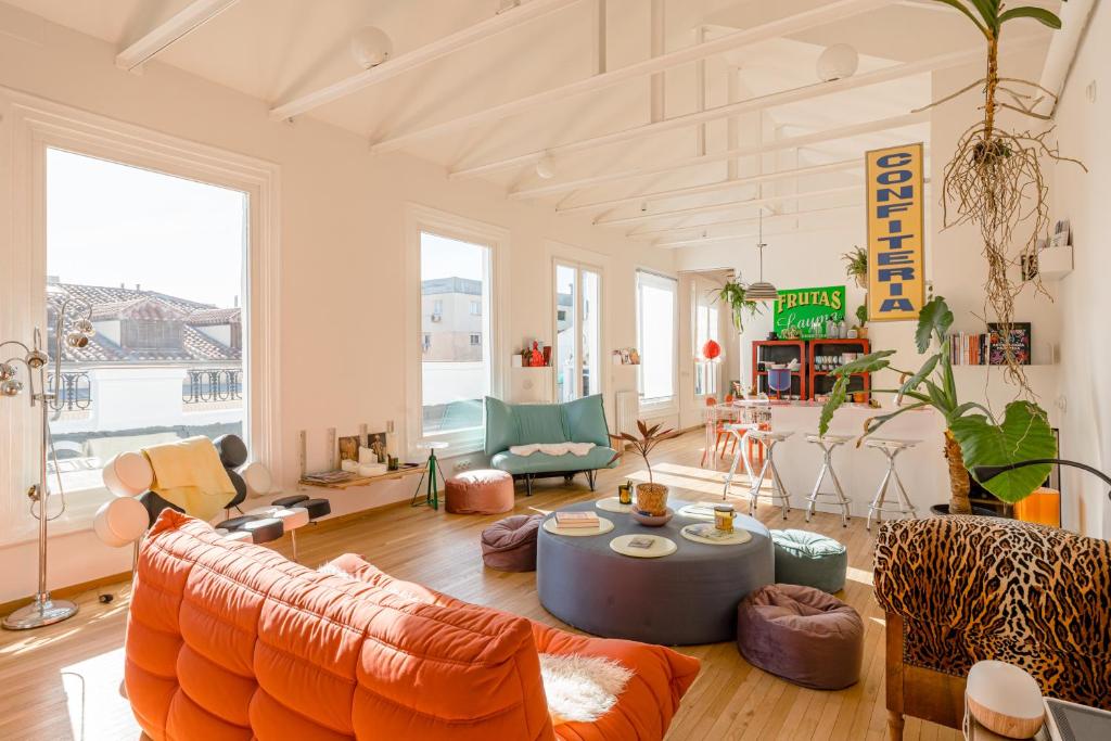 Posezení v ubytování Pop-Zen Penthouse Madrid