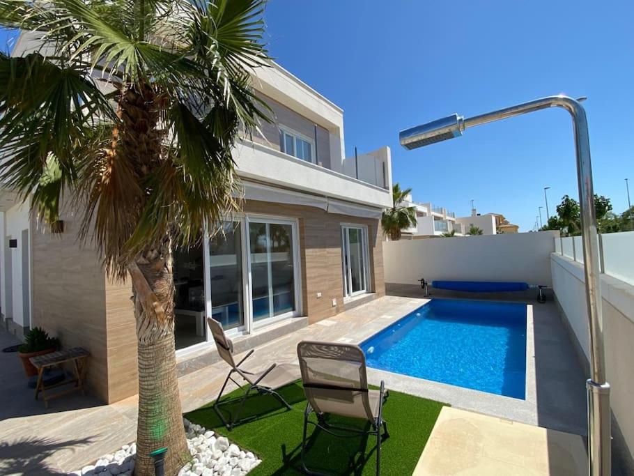 Magnifique Villa avec piscine et jacuzzi privés, Pilar de la ...