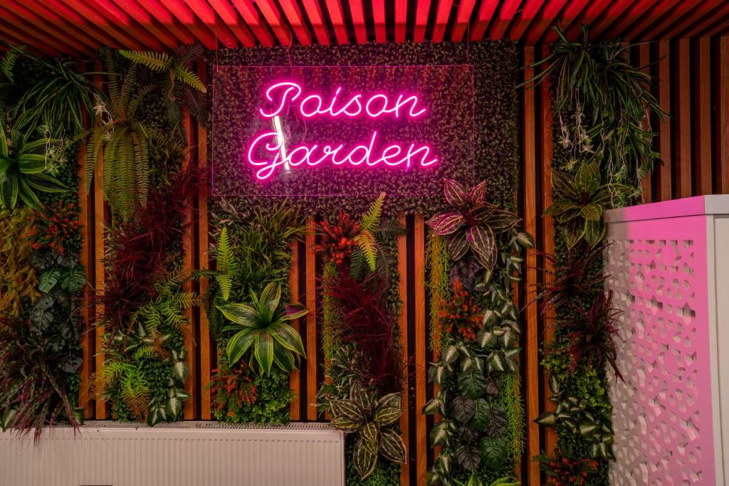 Zahrada ubytování POISON GARDEN SUİTE