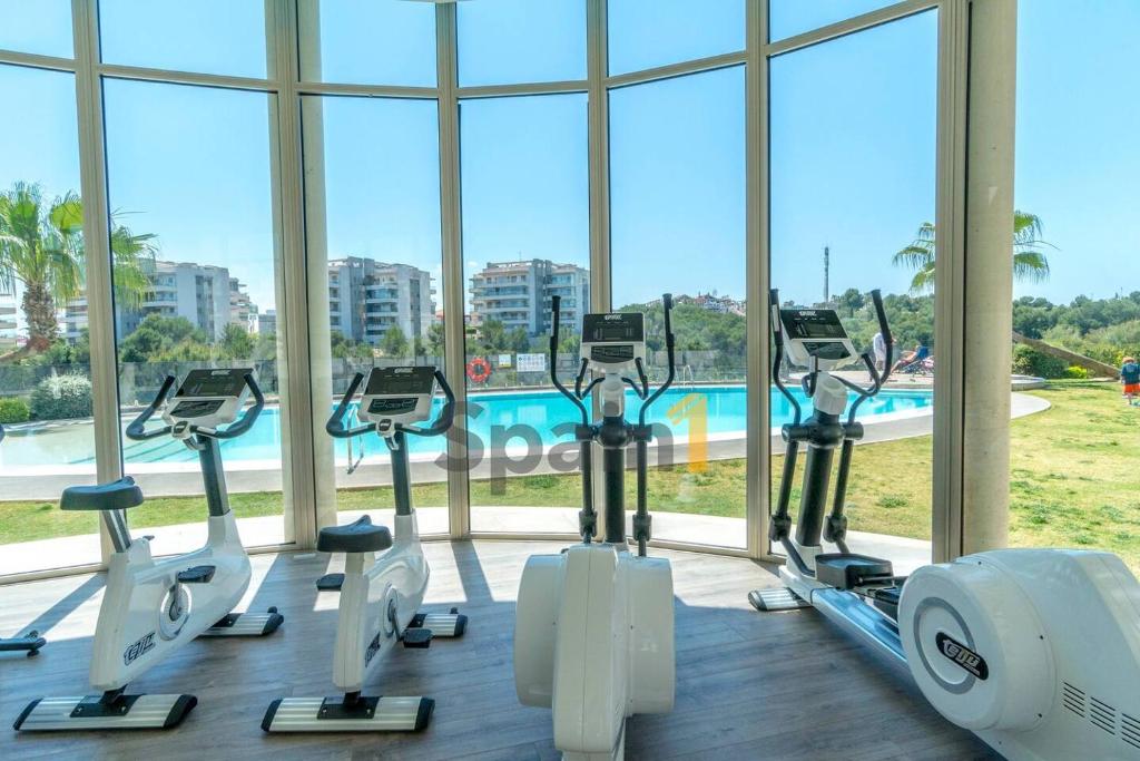 Bazén v ubytování Villamartin - Green Hills 3 Bedrooms Apartment with 3 pools, Gym, Sauna nebo v jeho okolí