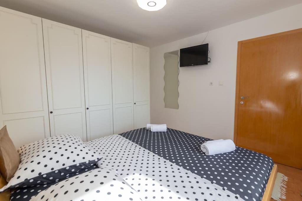 Postel nebo postele na pokoji v ubytování Holiday Home Šćurla