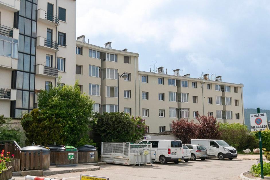 Budova, v ktorej sa apartmán nachádza