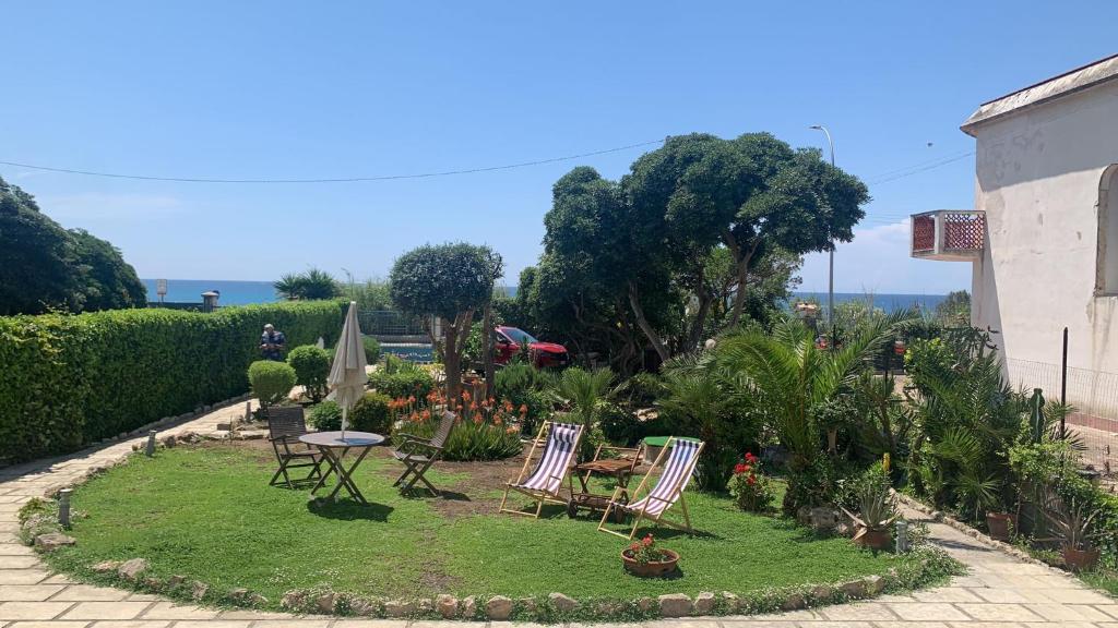 Zahrada ubytování B&B Villa Dongiovanni