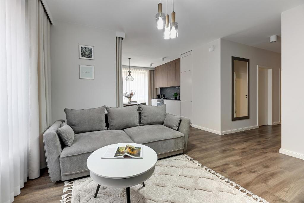 SCALA Apartments City Center & Parking by Downtown Apartments - 4