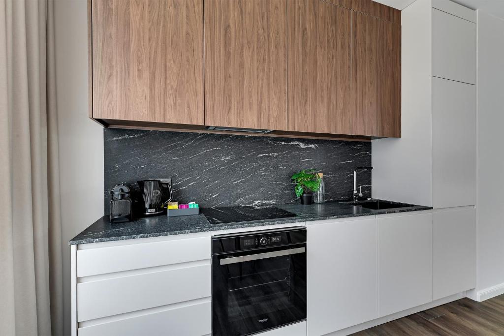 SCALA Apartments City Center & Parking by Downtown Apartments - 8