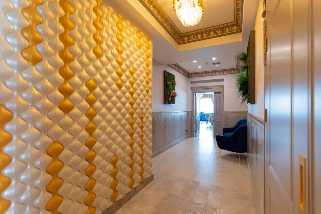 W Regal Boutique Hotel&Spa - Resim 26