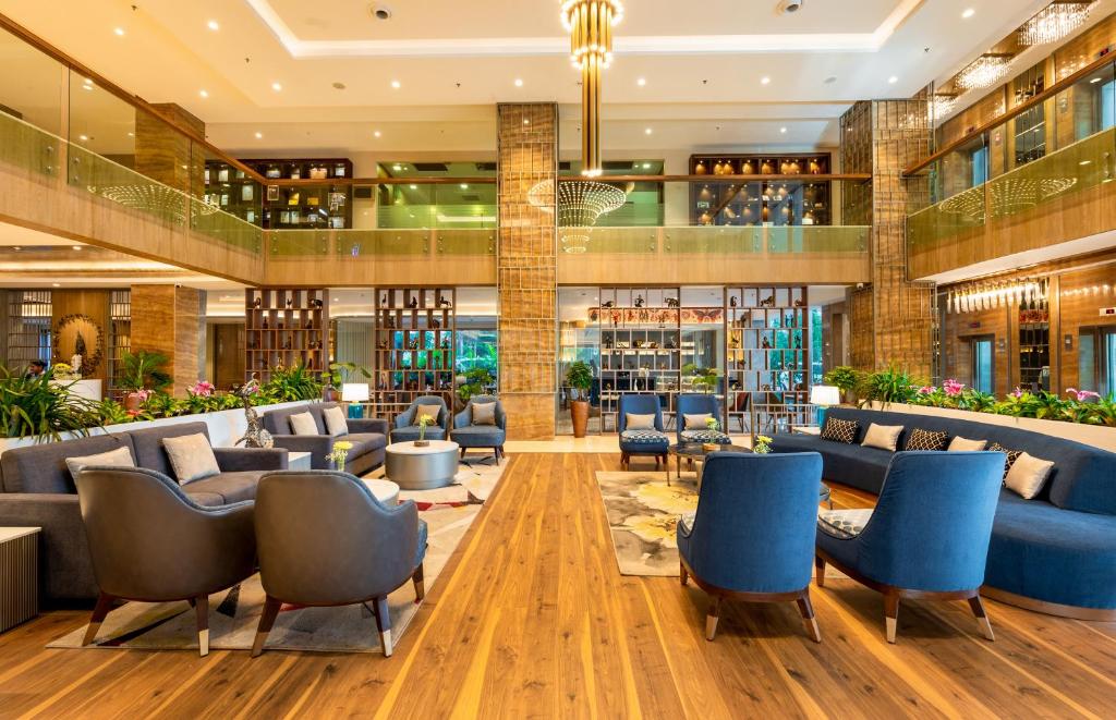Posezení v ubytování Express Inn The Business Luxury Hotel