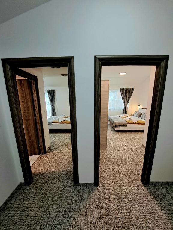 Eco-selo Grabovica - Suite Familiar Con Balcón