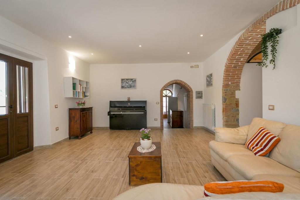 Kuchyň nebo kuchyňský kout v ubytování Villa Adelmo