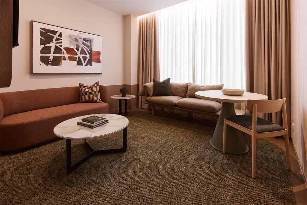 Posezení v ubytování Rydges Melbourne