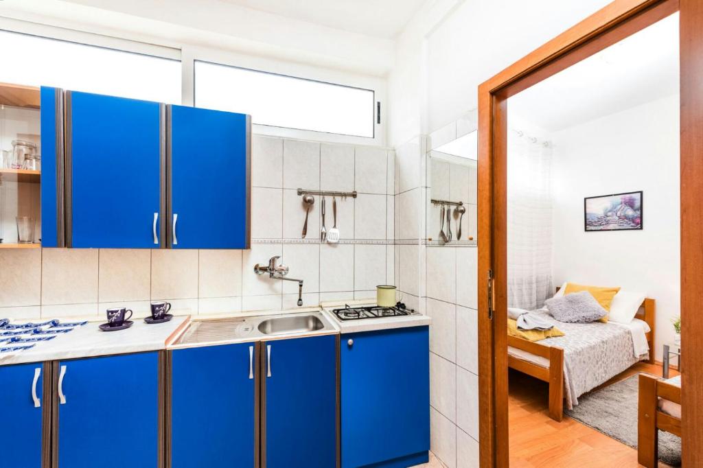 Guest house Ivona - 18