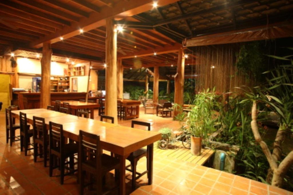 Restaurace v ubytování Pai Vimaan Resort