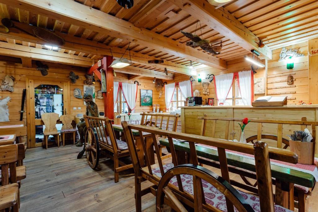 Restaurace v ubytování Wellness rezort Jánošíkov dvor