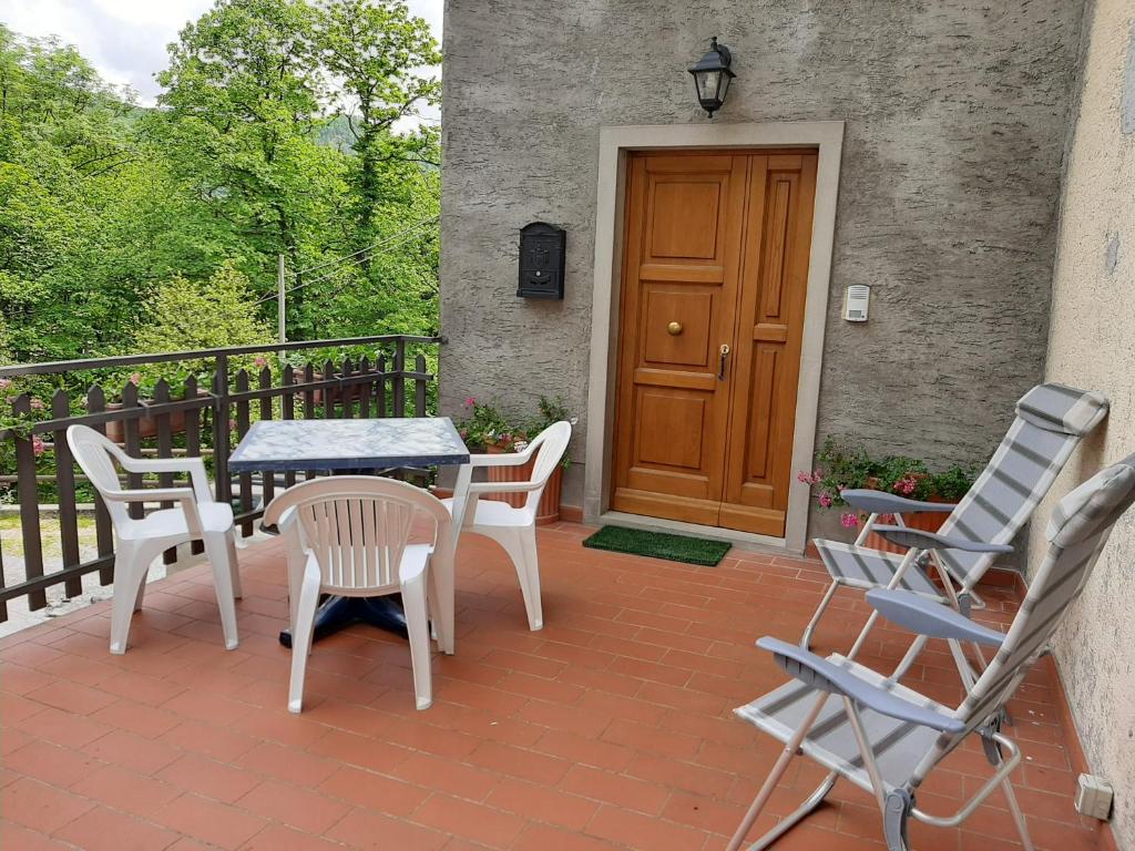 A balcony or terrace at Appartamento La Volpe