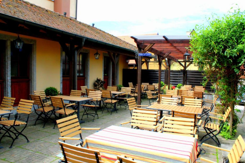 Restaurace v ubytování Hotel BurgGartenpalais