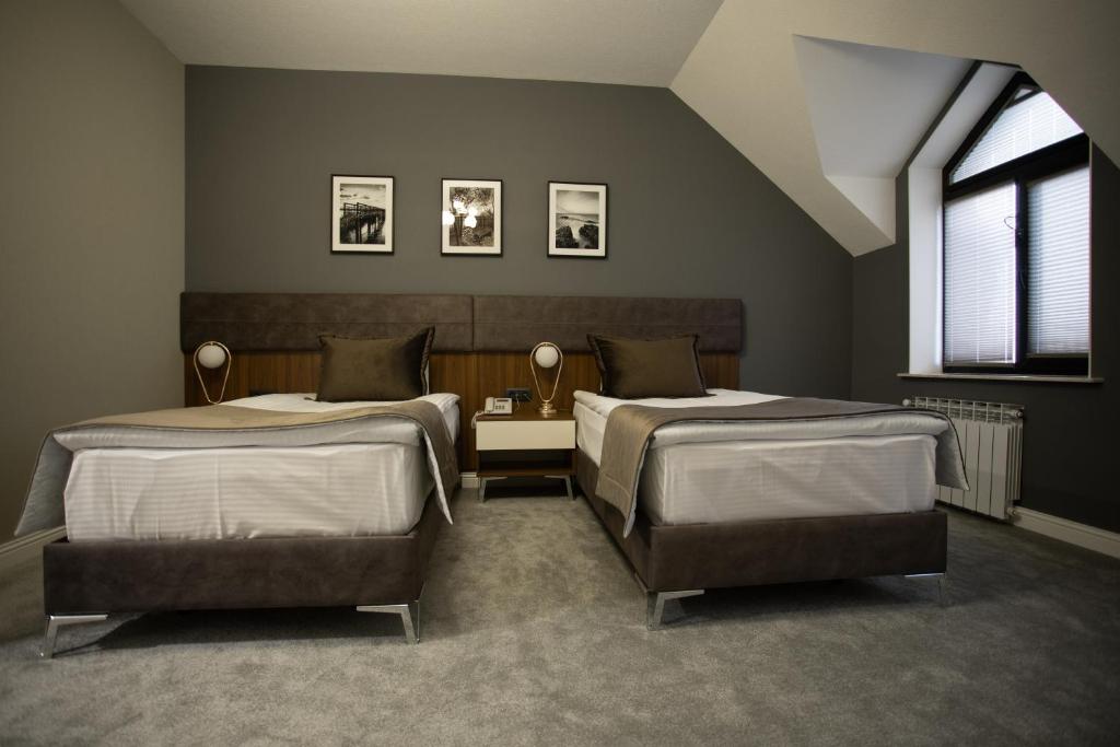 Leon Hotel Spa Ganja - Deluxe Zweibettzimmer