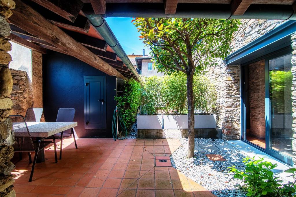 Bazén v ubytování Casa Brocchi by Quokka 360 - unique design house with garden nebo v jeho okolí