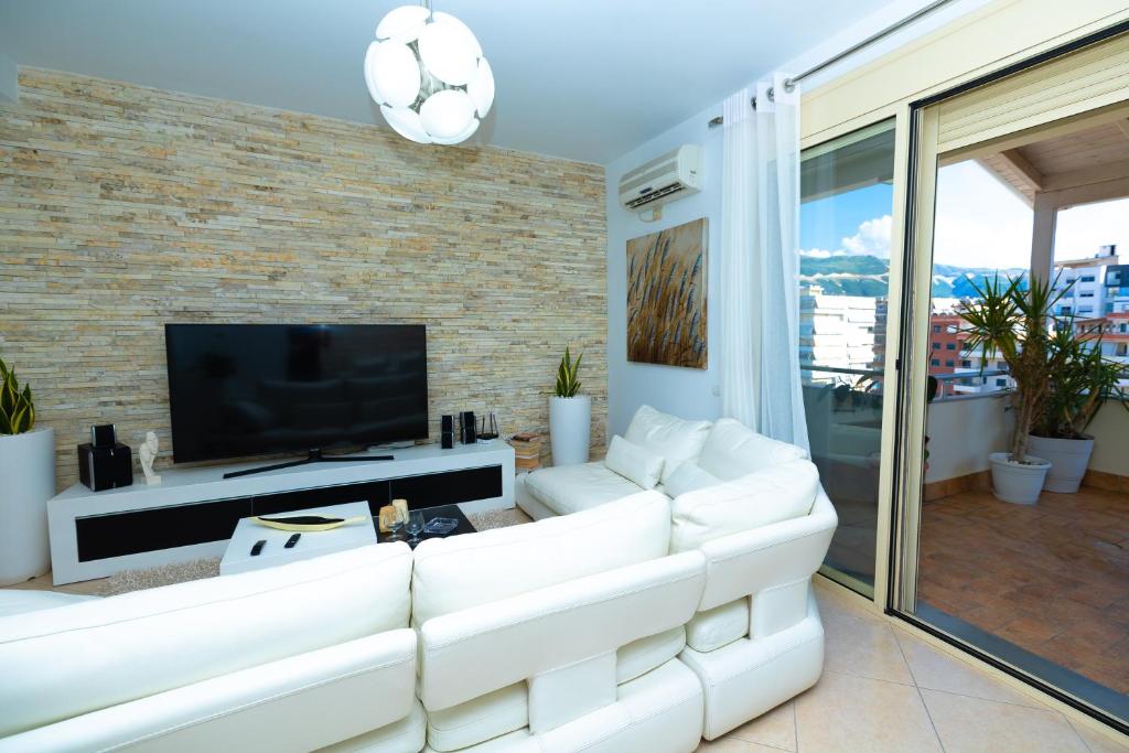 Hana apartament hot tub - Image 8