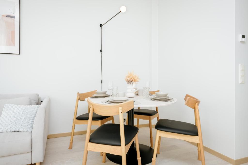 View of Everything to Know About Apartment Keys | Apartments.com