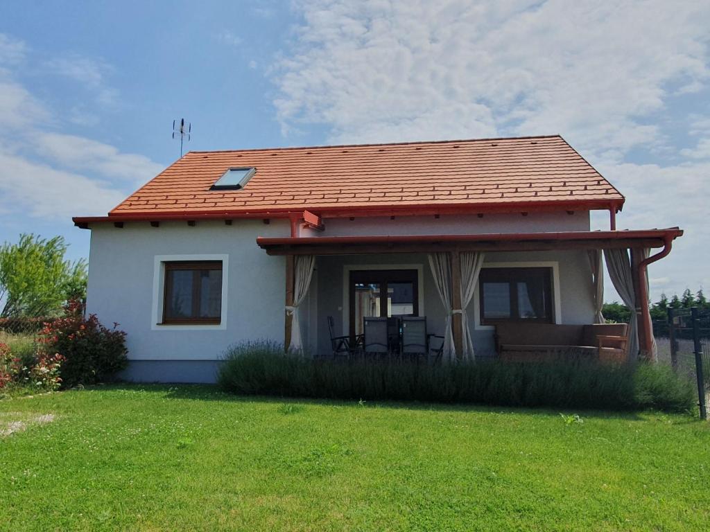 Budova, kde se prázdninový dům nachází