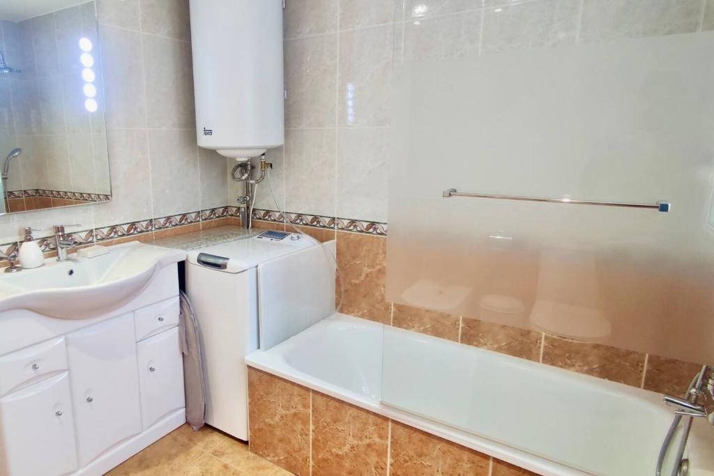 Łazienka w obiekcie Apartamento Porto do Xufre