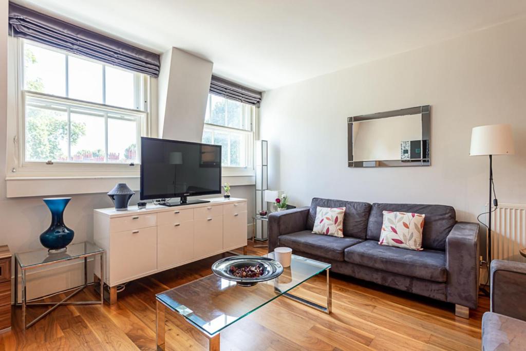 Holborn Flat with Green Views, London (updated prices 2024)