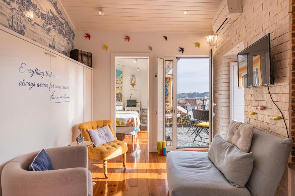 Peaceful Loft - Amazing Terrace & View