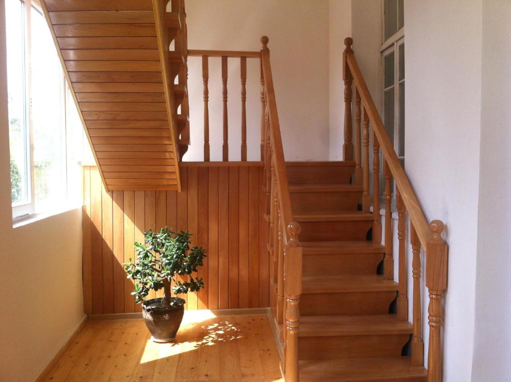 Foto dalla galleria di Guesthouse Lenjeri a Mestia