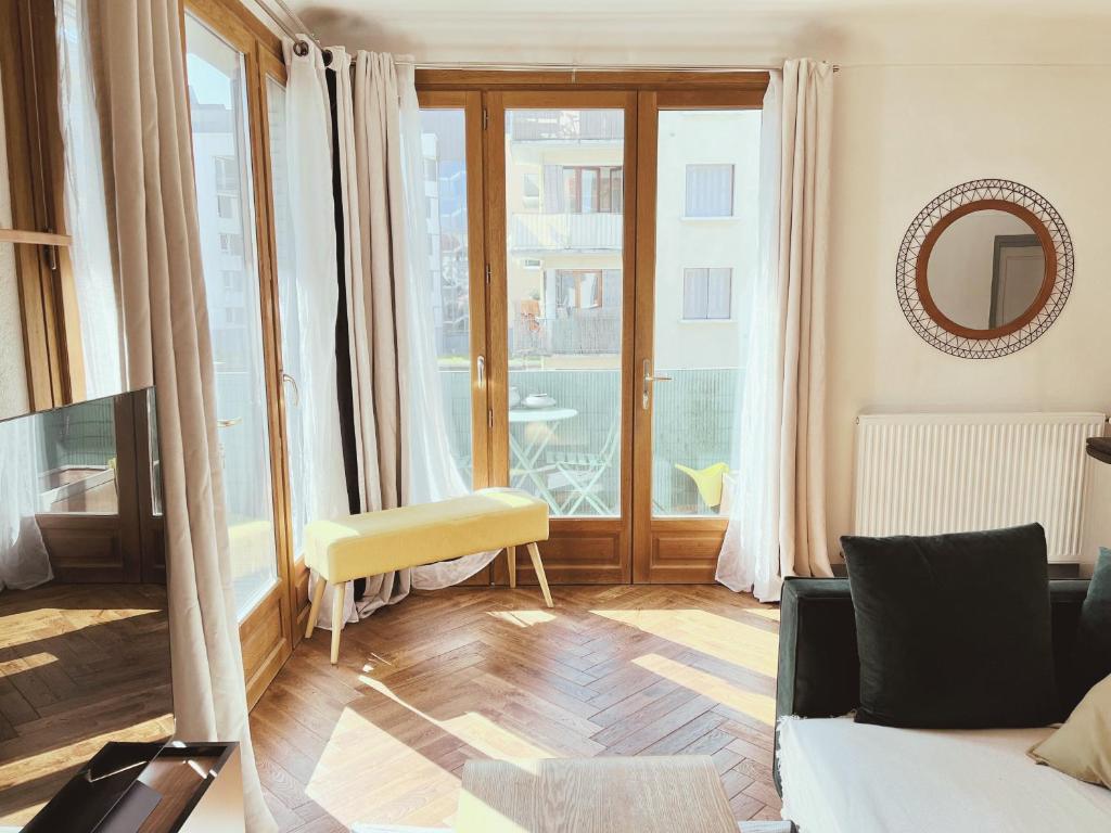 Część wypoczynkowa w obiekcie Les Clairières - spacieux T3 tout à pied