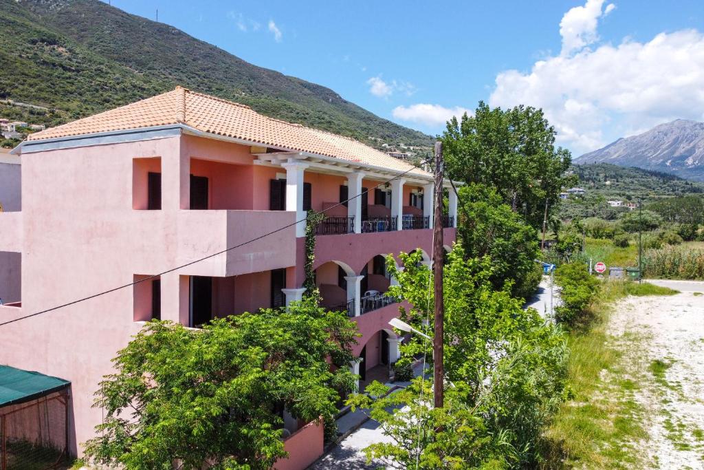Výhľad na hory alebo výhľad na hory priamo z apartmánu