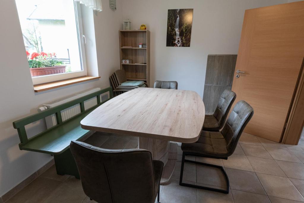 Posezení v ubytování Sobe v Gozdu