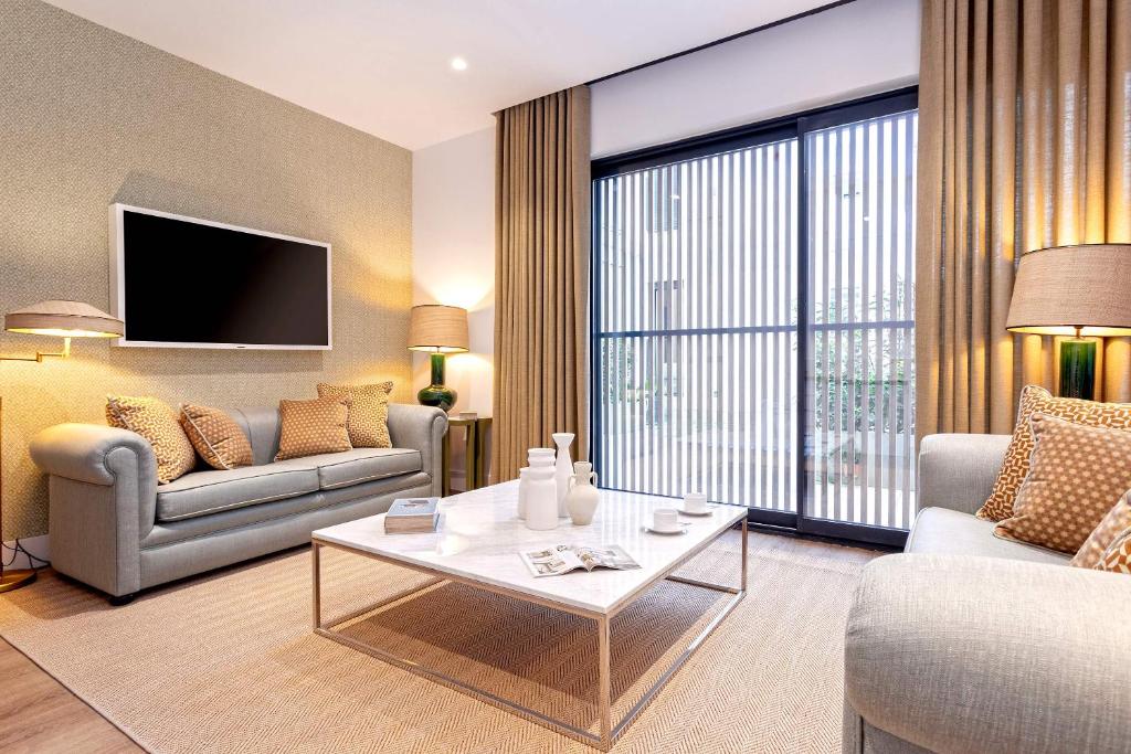 Genteel Home Betis 67 - 2