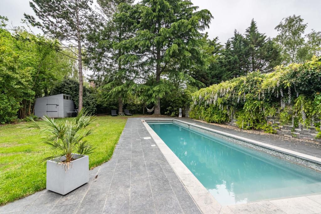 Villa des Puits - Welkeys, La Celle-Saint-Cloud (updated prices 2024)