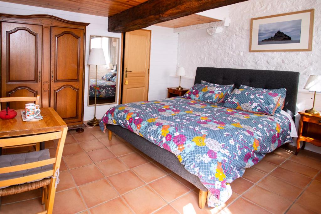 La Mancellière de Montjoie chambre d'hôtes Constellation - Housity