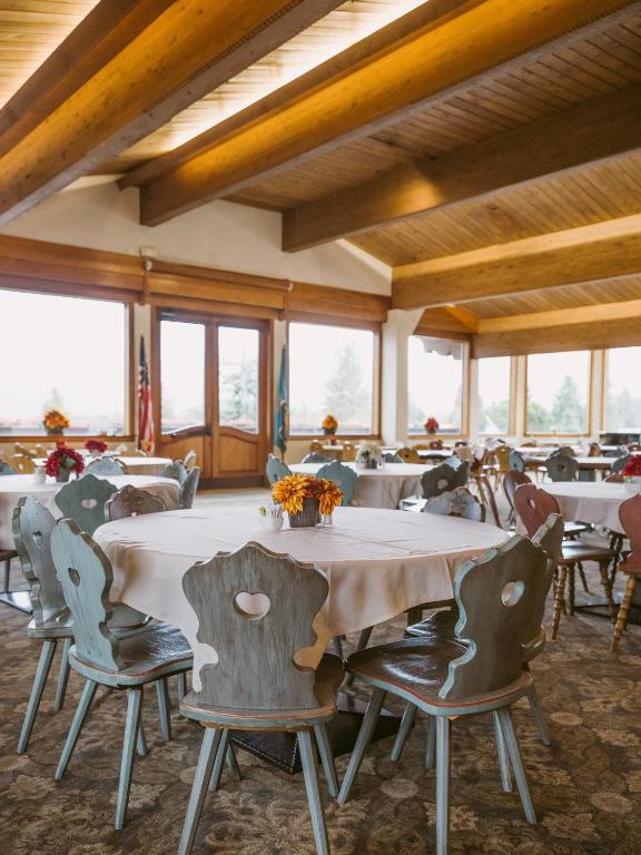 Restoran või mõni muu söögikoht majutusasutuses Enzian Inn