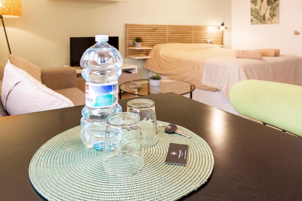 Nápoje v ubytovaní Teatro Suites Málaga CITY FLAT