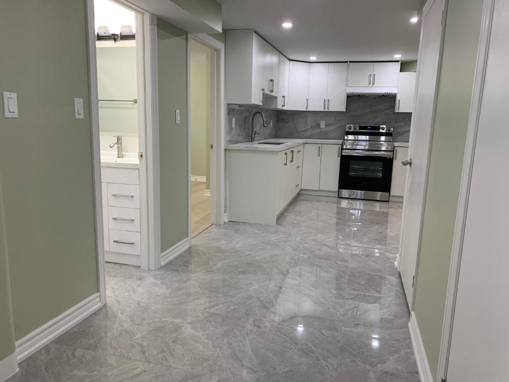 Lower Unit bungalow Retreat in Chippawa Niagara Fall, Niagara Falls