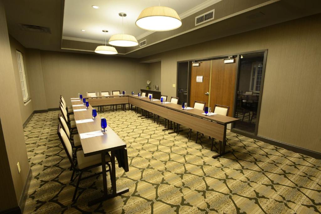 Magnolia Hotel St. Louis, a Tribute Portfolio Hotel photo
